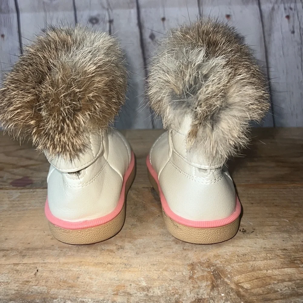 COPY - Size 5 1/2 Toddler fur edged winter boots Like new metallic finish Velcr…
